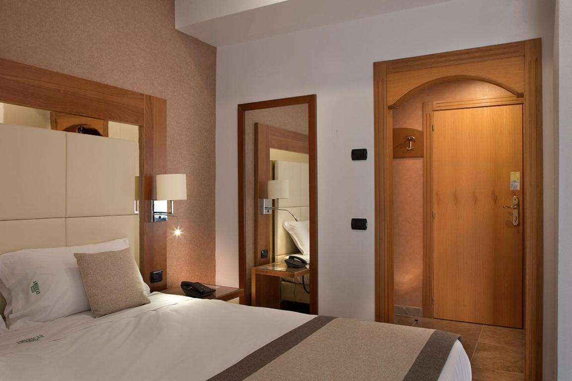 American Hotel Pozzuoli Exterior photo