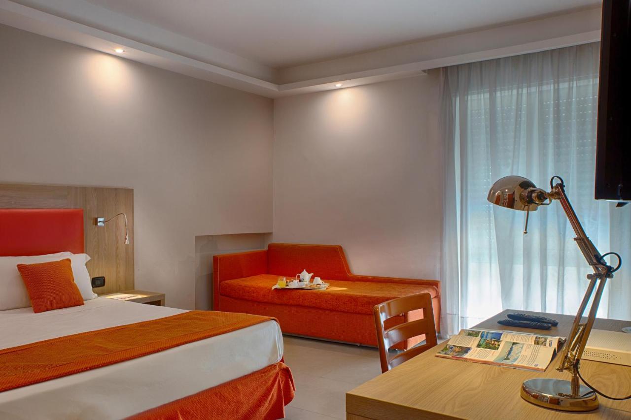 American Hotel Pozzuoli Exterior photo